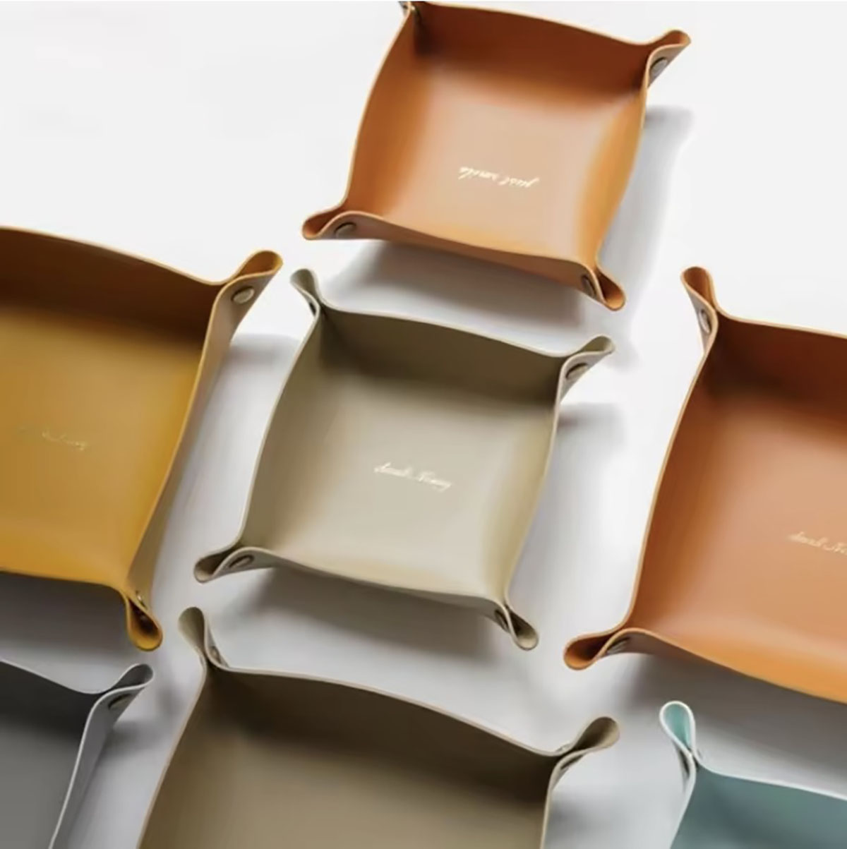 Nordic Style Leather Storage T - огляд і ціна Home Decor Japandi